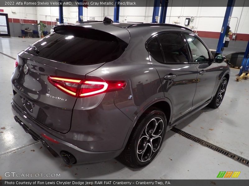 Vesuvio Gray Metallic / Red/Black 2022 Alfa Romeo Stelvio Veloce AWD