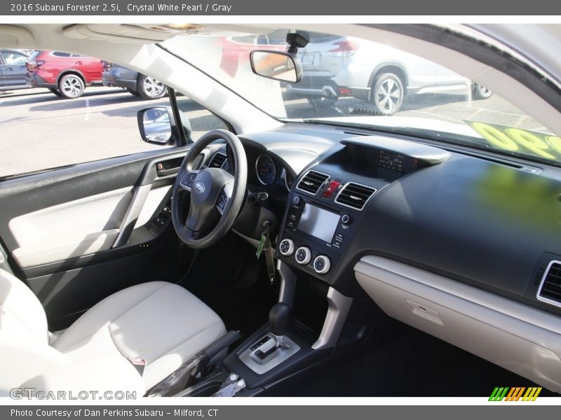 Crystal White Pearl / Gray 2016 Subaru Forester 2.5i