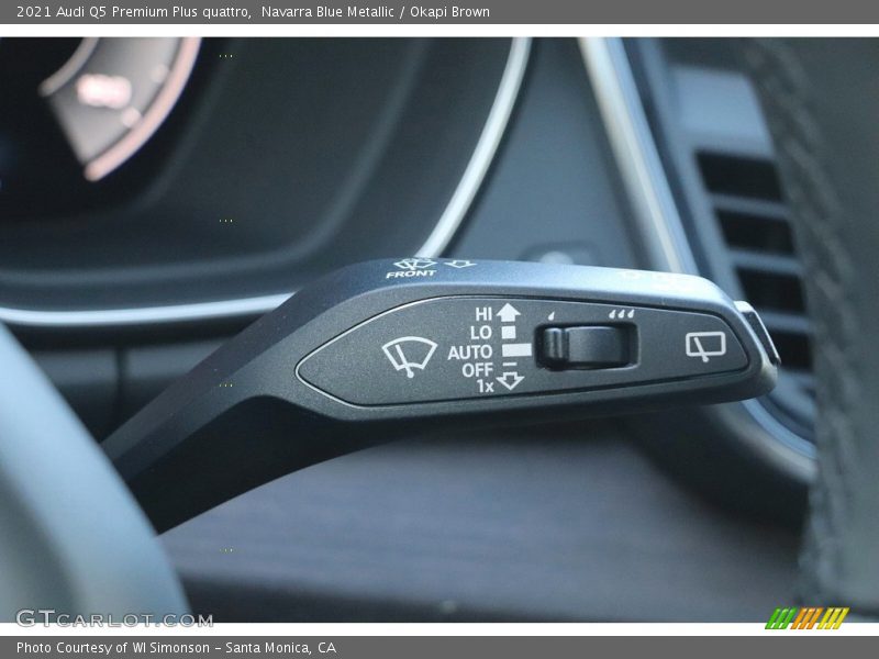 Navarra Blue Metallic / Okapi Brown 2021 Audi Q5 Premium Plus quattro