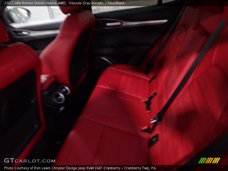 Vesuvio Gray Metallic / Red/Black 2022 Alfa Romeo Stelvio Veloce AWD