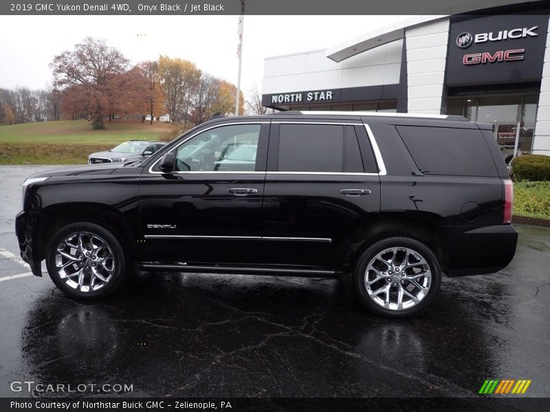 Onyx Black / Jet Black 2019 GMC Yukon Denali 4WD