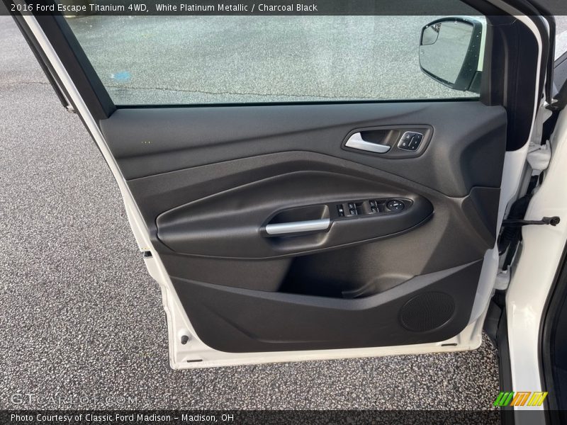 White Platinum Metallic / Charcoal Black 2016 Ford Escape Titanium 4WD