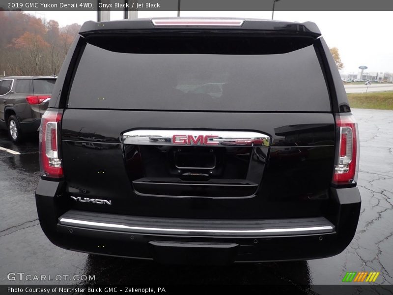 Onyx Black / Jet Black 2019 GMC Yukon Denali 4WD