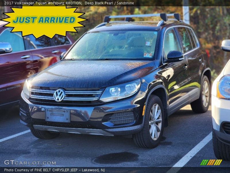 Deep Black Pearl / Sandstone 2017 Volkswagen Tiguan Wolfsburg 4MOTION