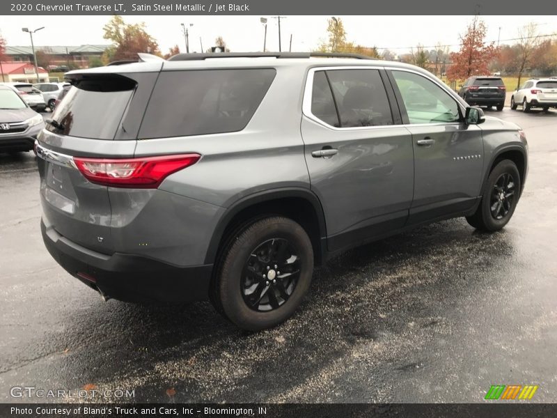 Satin Steel Metallic / Jet Black 2020 Chevrolet Traverse LT