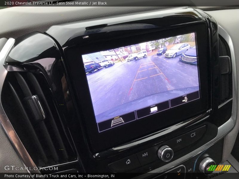 Satin Steel Metallic / Jet Black 2020 Chevrolet Traverse LT