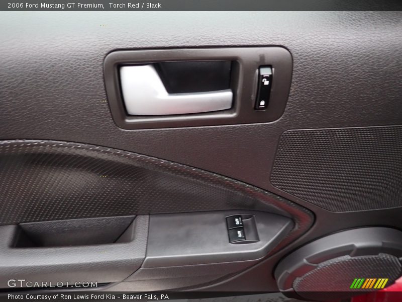 Torch Red / Black 2006 Ford Mustang GT Premium