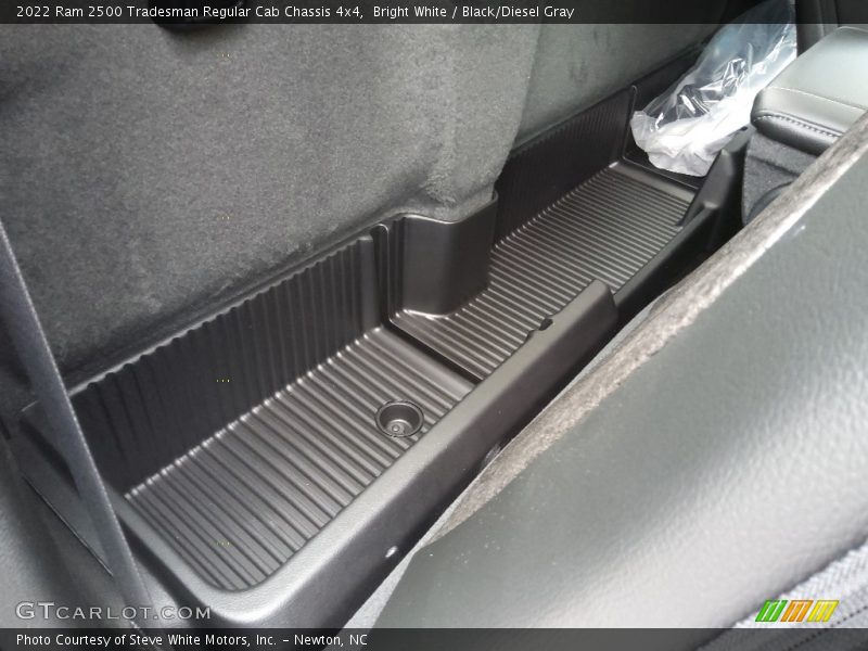 Bright White / Black/Diesel Gray 2022 Ram 2500 Tradesman Regular Cab Chassis 4x4