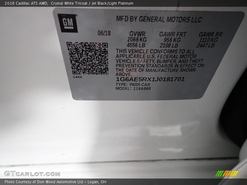 Crystal White Tricoat / Jet Black/Light Platinum 2018 Cadillac ATS AWD