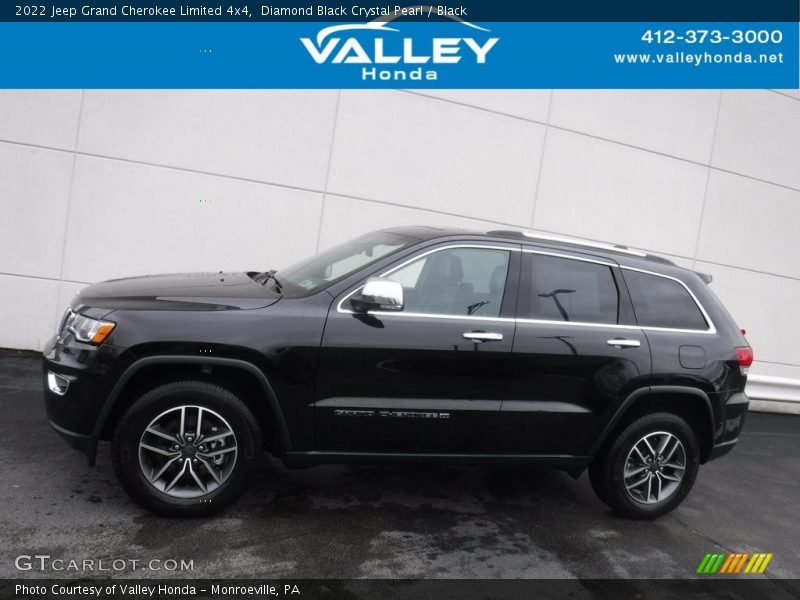 Diamond Black Crystal Pearl / Black 2022 Jeep Grand Cherokee Limited 4x4