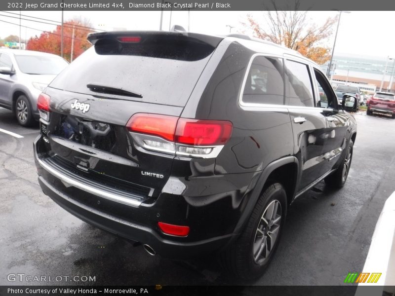 Diamond Black Crystal Pearl / Black 2022 Jeep Grand Cherokee Limited 4x4
