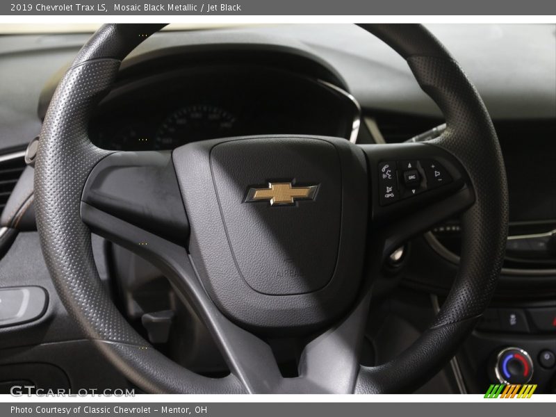 Mosaic Black Metallic / Jet Black 2019 Chevrolet Trax LS