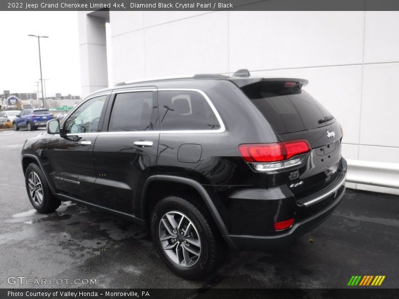 Diamond Black Crystal Pearl / Black 2022 Jeep Grand Cherokee Limited 4x4
