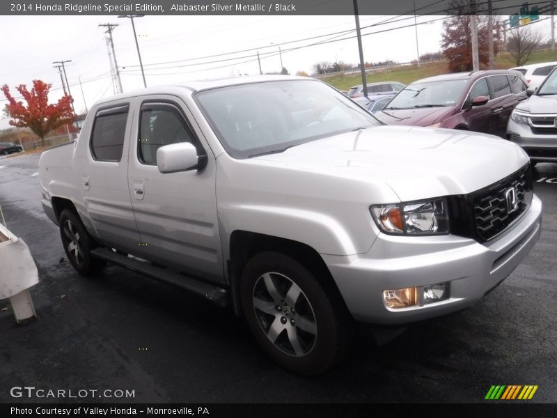 Front 3/4 View of 2014 Ridgeline Special Edition