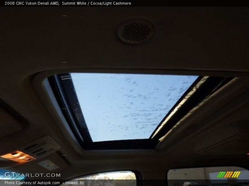 Summit White / Cocoa/Light Cashmere 2008 GMC Yukon Denali AWD