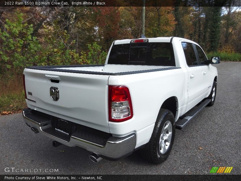 Bright White / Black 2022 Ram 1500 Big Horn Crew Cab