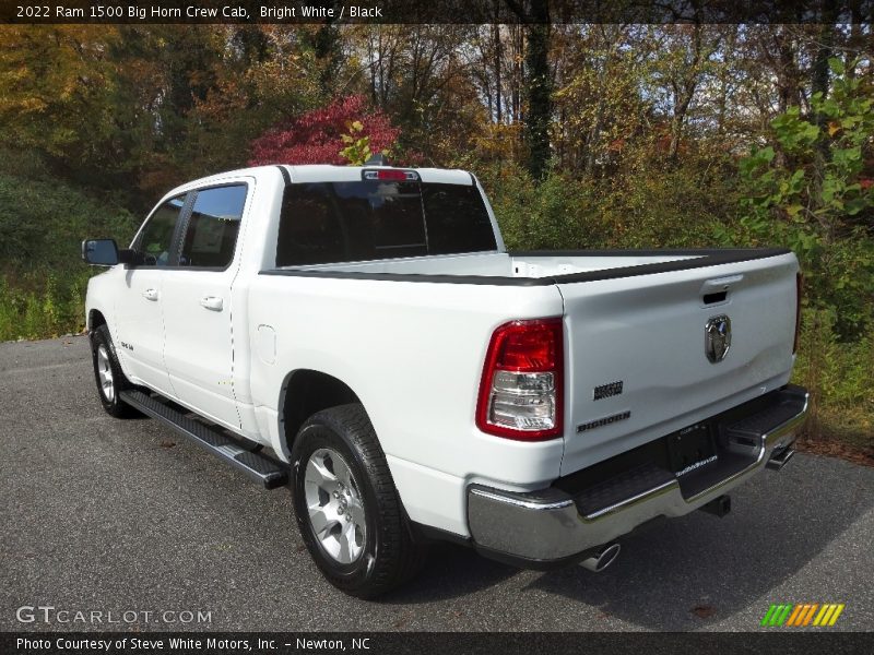 Bright White / Black 2022 Ram 1500 Big Horn Crew Cab