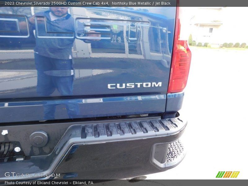 Northsky Blue Metallic / Jet Black 2023 Chevrolet Silverado 2500HD Custom Crew Cab 4x4