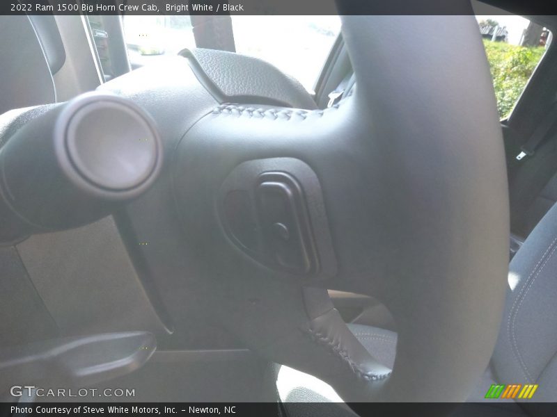 Bright White / Black 2022 Ram 1500 Big Horn Crew Cab