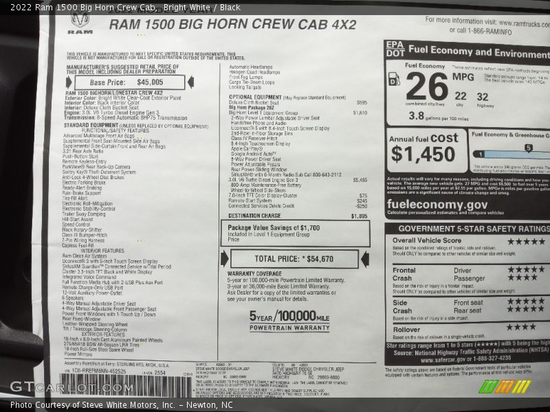 Bright White / Black 2022 Ram 1500 Big Horn Crew Cab
