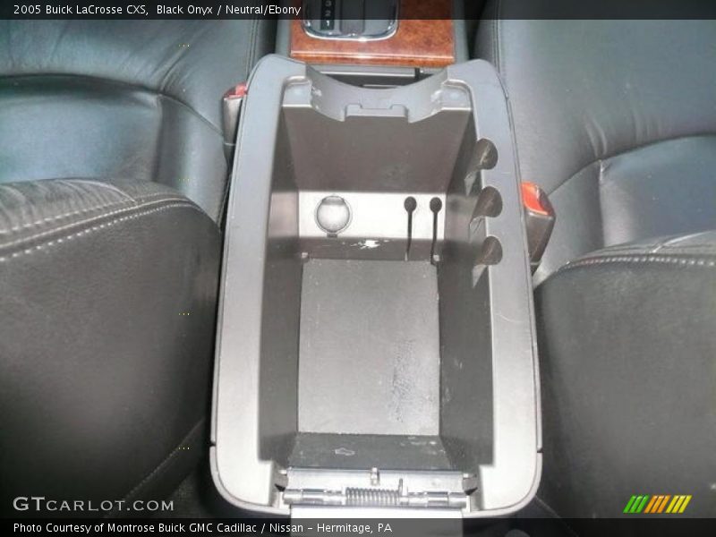 Black Onyx / Neutral/Ebony 2005 Buick LaCrosse CXS