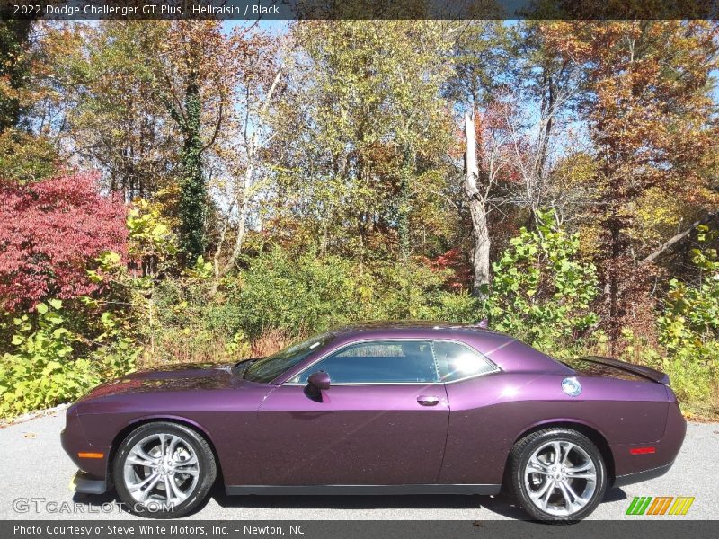 Hellraisin / Black 2022 Dodge Challenger GT Plus