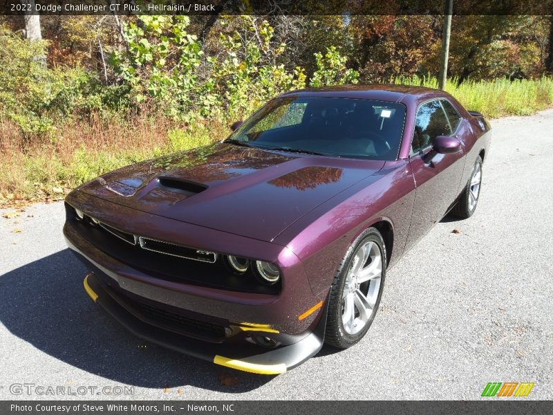 Hellraisin / Black 2022 Dodge Challenger GT Plus