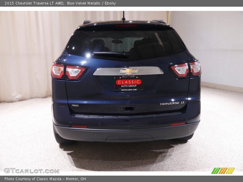 Blue Velvet Metallic / Ebony 2015 Chevrolet Traverse LT AWD