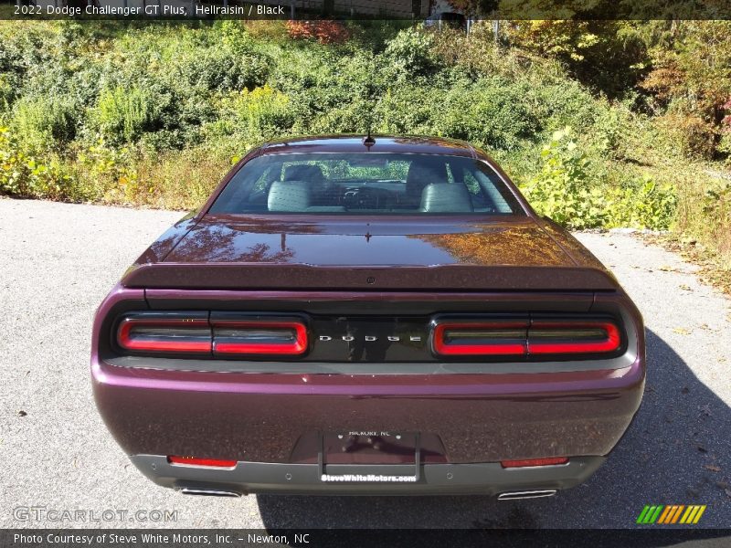 Hellraisin / Black 2022 Dodge Challenger GT Plus