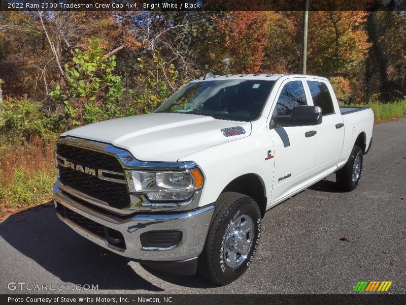 Bright White / Black 2022 Ram 2500 Tradesman Crew Cab 4x4