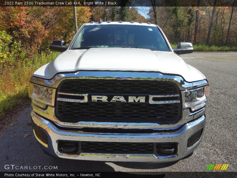Bright White / Black 2022 Ram 2500 Tradesman Crew Cab 4x4