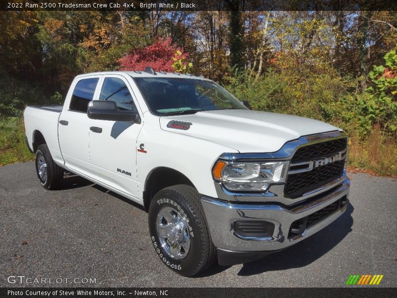 Bright White / Black 2022 Ram 2500 Tradesman Crew Cab 4x4