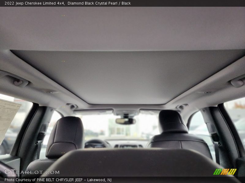 Diamond Black Crystal Pearl / Black 2022 Jeep Cherokee Limited 4x4