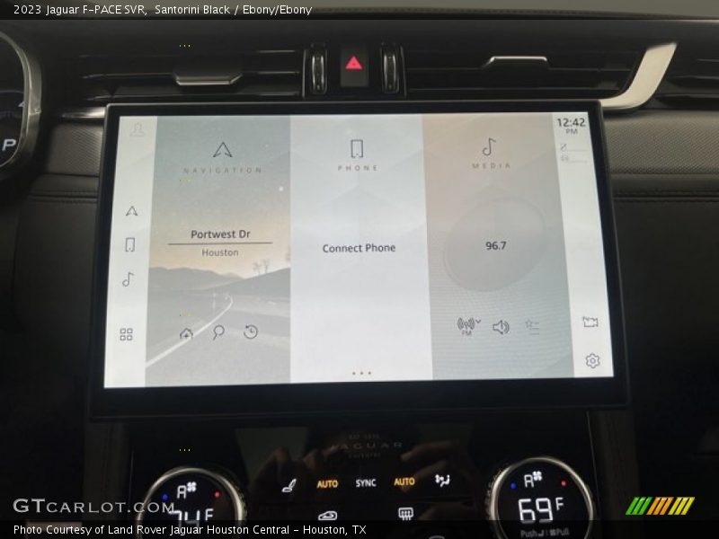 Santorini Black / Ebony/Ebony 2023 Jaguar F-PACE SVR