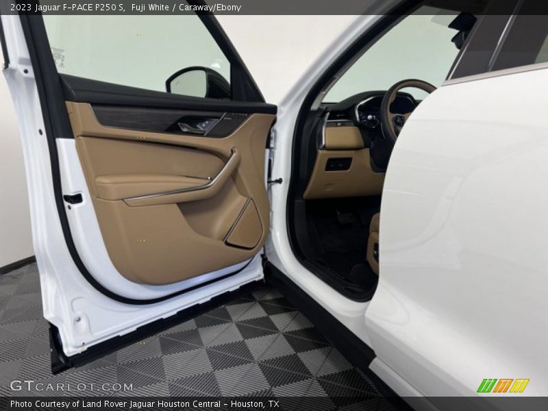 Fuji White / Caraway/Ebony 2023 Jaguar F-PACE P250 S