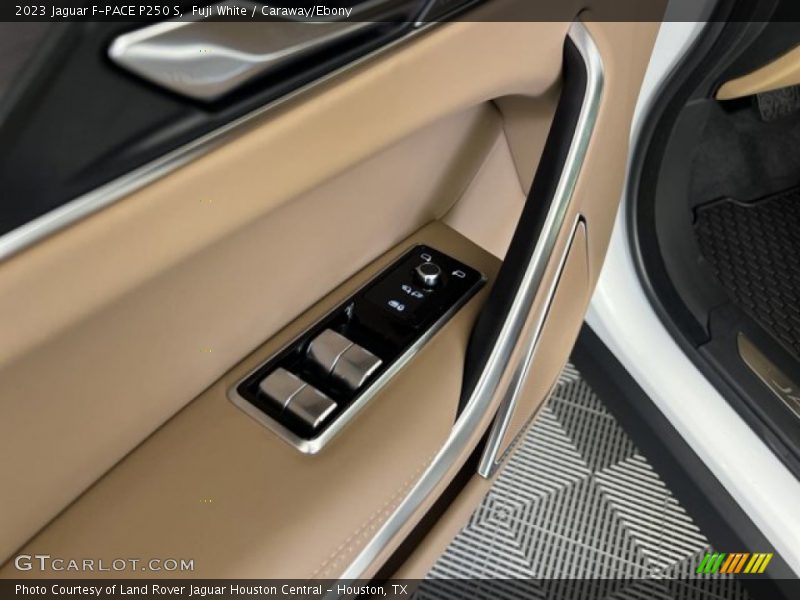 Fuji White / Caraway/Ebony 2023 Jaguar F-PACE P250 S