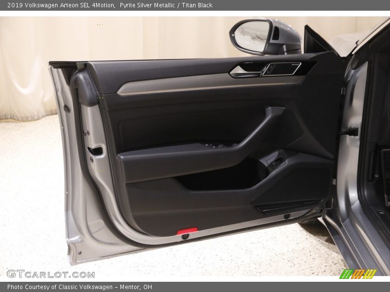 Pyrite Silver Metallic / Titan Black 2019 Volkswagen Arteon SEL 4Motion