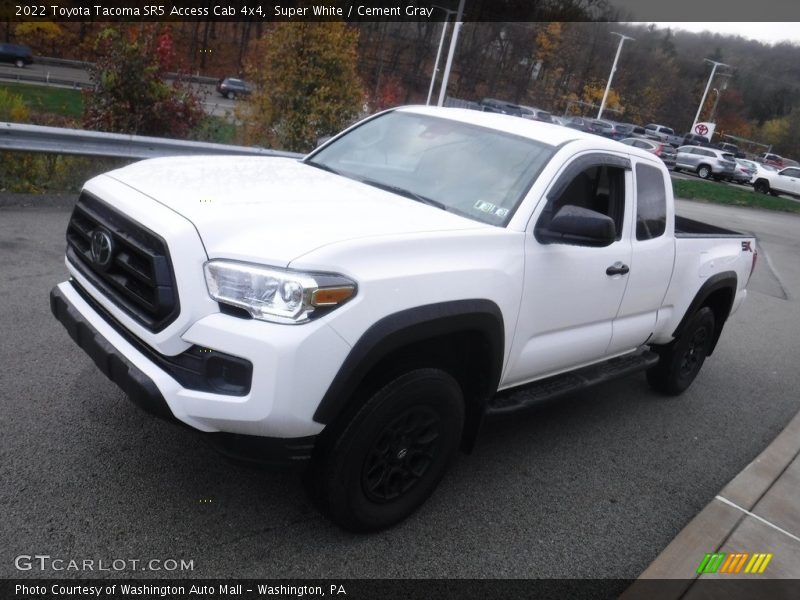 Super White / Cement Gray 2022 Toyota Tacoma SR5 Access Cab 4x4