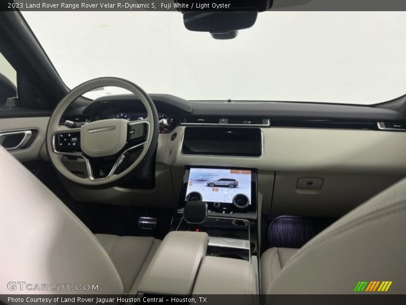 Fuji White / Light Oyster 2023 Land Rover Range Rover Velar R-Dynamic S
