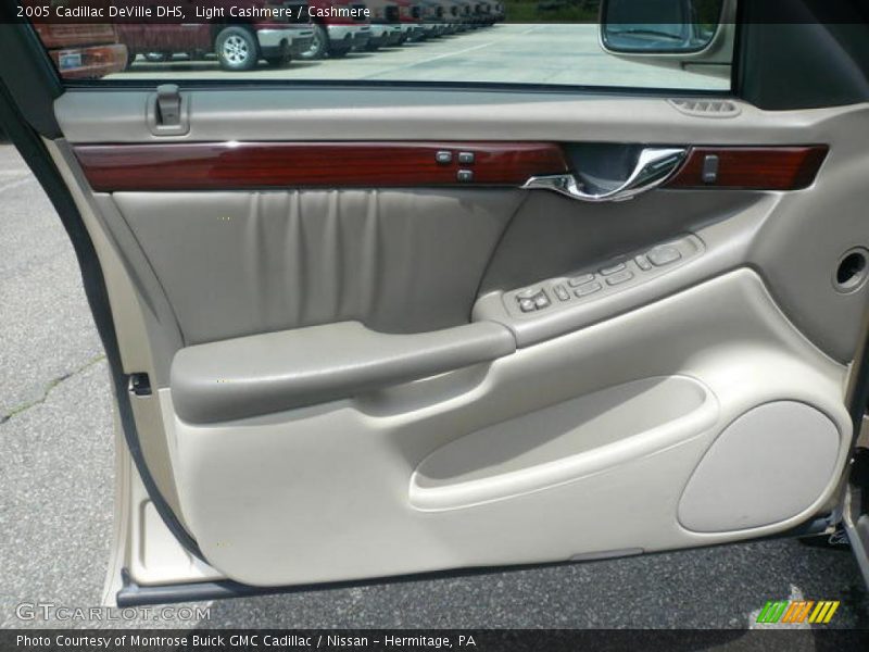 Light Cashmere / Cashmere 2005 Cadillac DeVille DHS