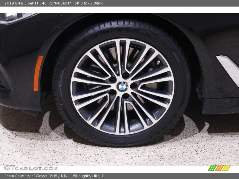  2019 5 Series 540i xDrive Sedan Wheel