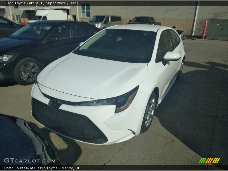 Super White / Black 2022 Toyota Corolla LE