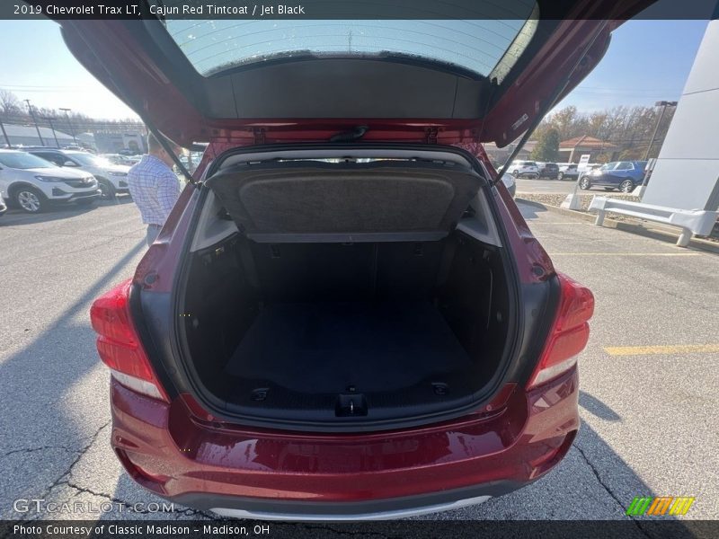 Cajun Red Tintcoat / Jet Black 2019 Chevrolet Trax LT