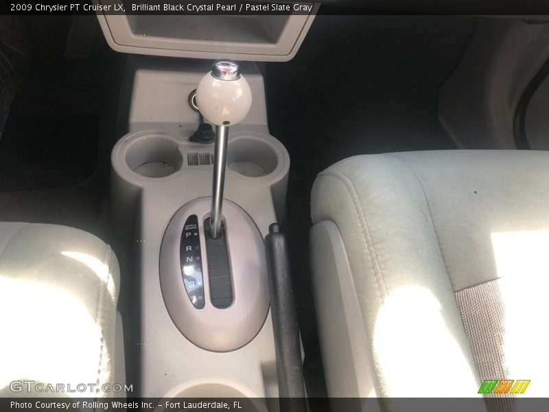 Brilliant Black Crystal Pearl / Pastel Slate Gray 2009 Chrysler PT Cruiser LX