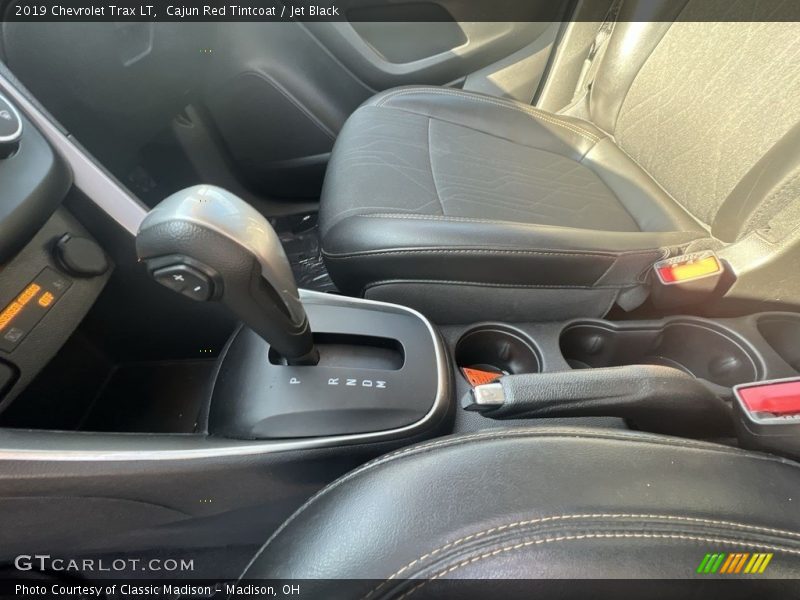Cajun Red Tintcoat / Jet Black 2019 Chevrolet Trax LT