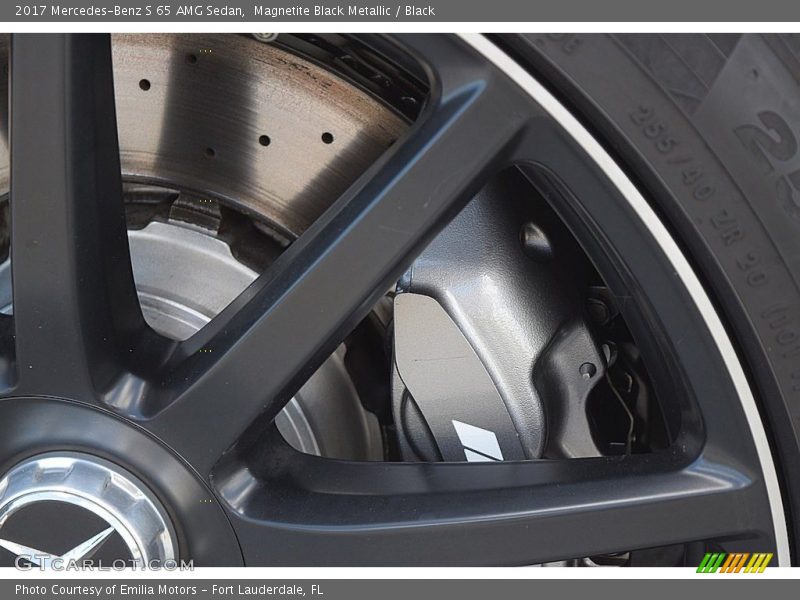 Magnetite Black Metallic / Black 2017 Mercedes-Benz S 65 AMG Sedan