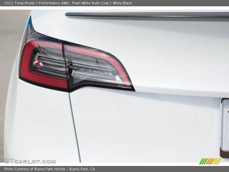 Pearl White Multi-Coat / White/Black 2022 Tesla Model Y Performance AWD