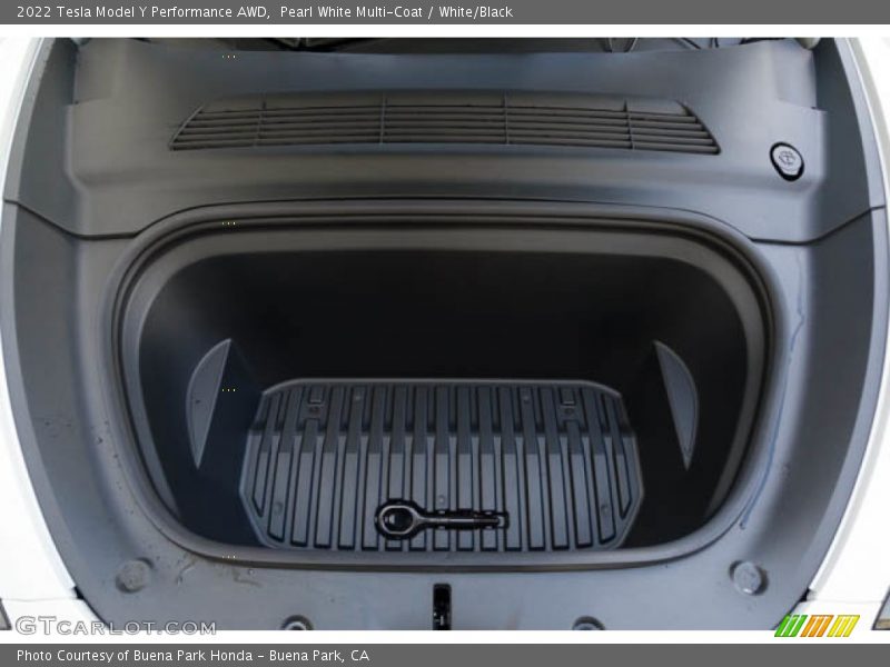  2022 Model Y Performance AWD Trunk