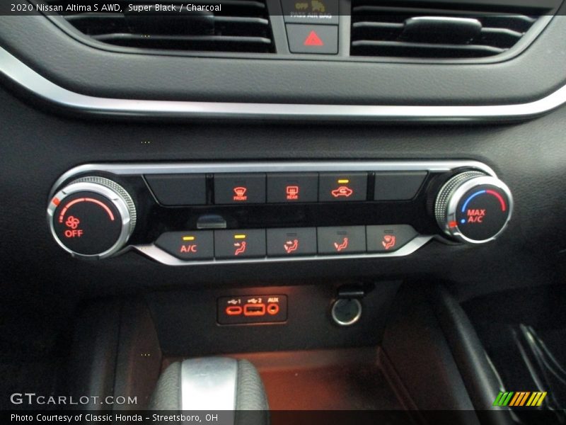 Super Black / Charcoal 2020 Nissan Altima S AWD
