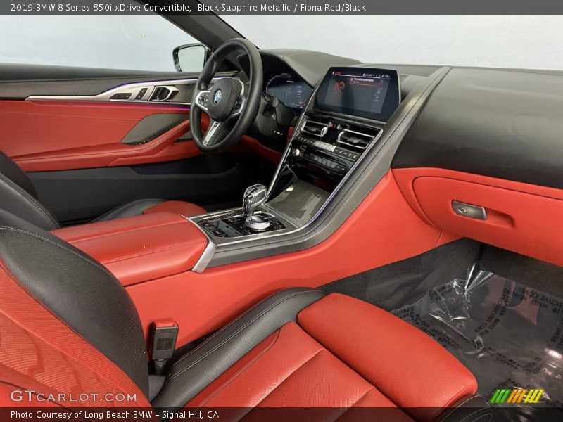 Black Sapphire Metallic / Fiona Red/Black 2019 BMW 8 Series 850i xDrive Convertible